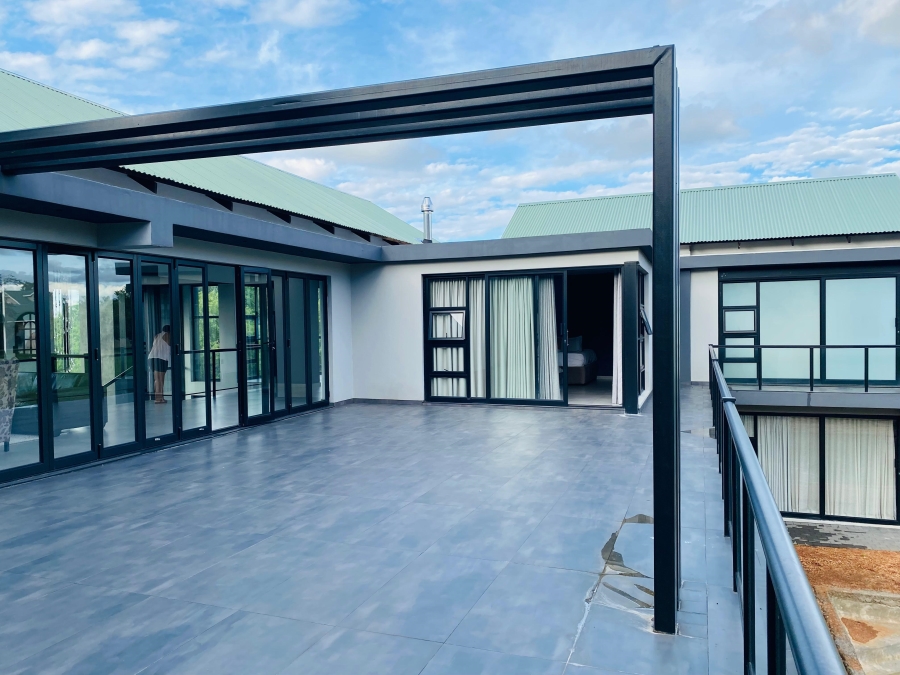 5 Bedroom Property for Sale in Wigwam North West